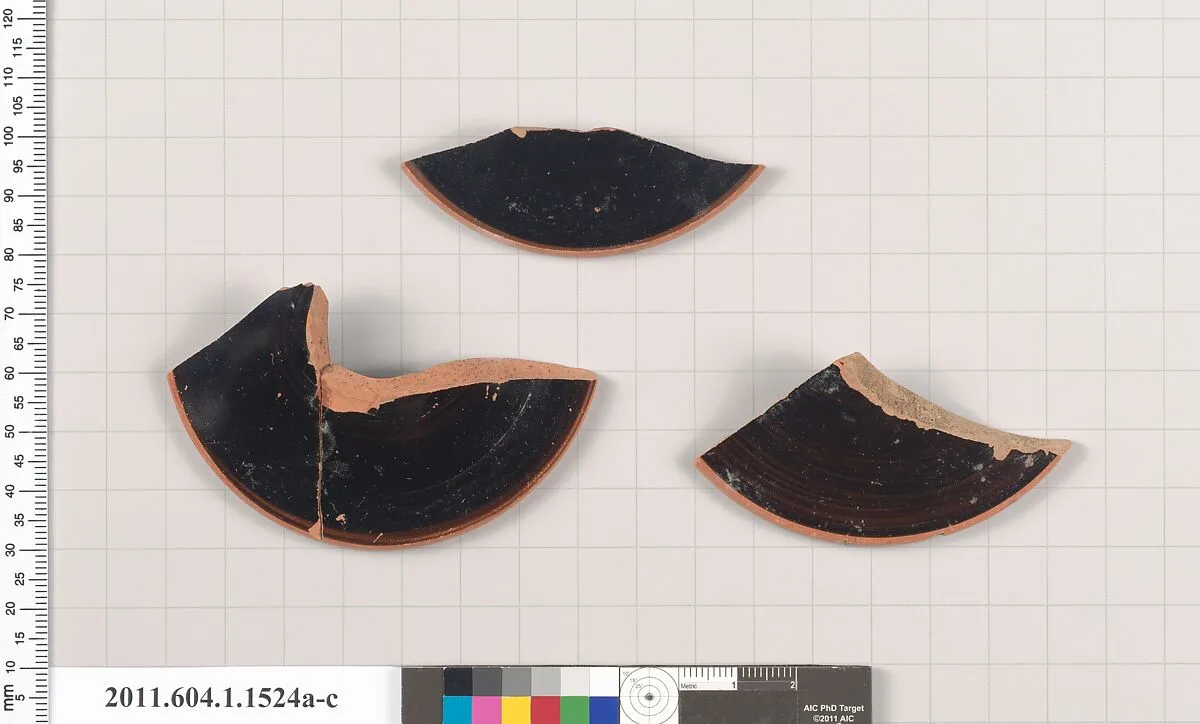 Terracotta fragments of kylikes (drinking cups) — Unknown