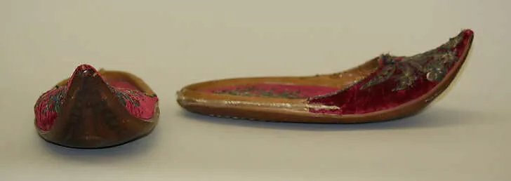 Slippers — Unknown