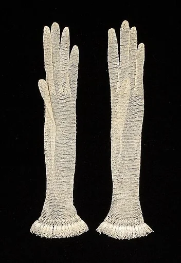 Evening gloves