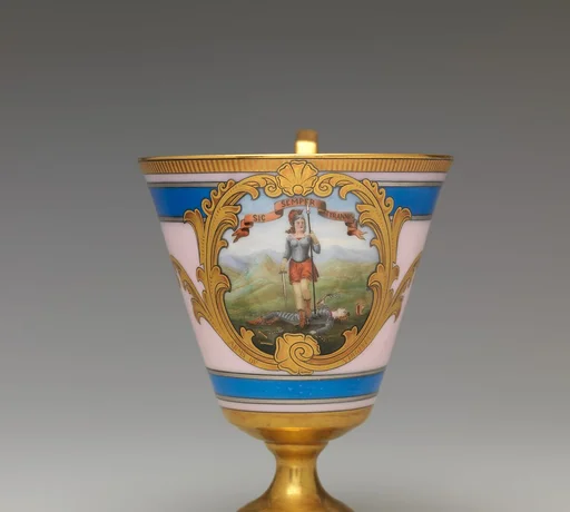 Continental footed porcelain cup, Virginia