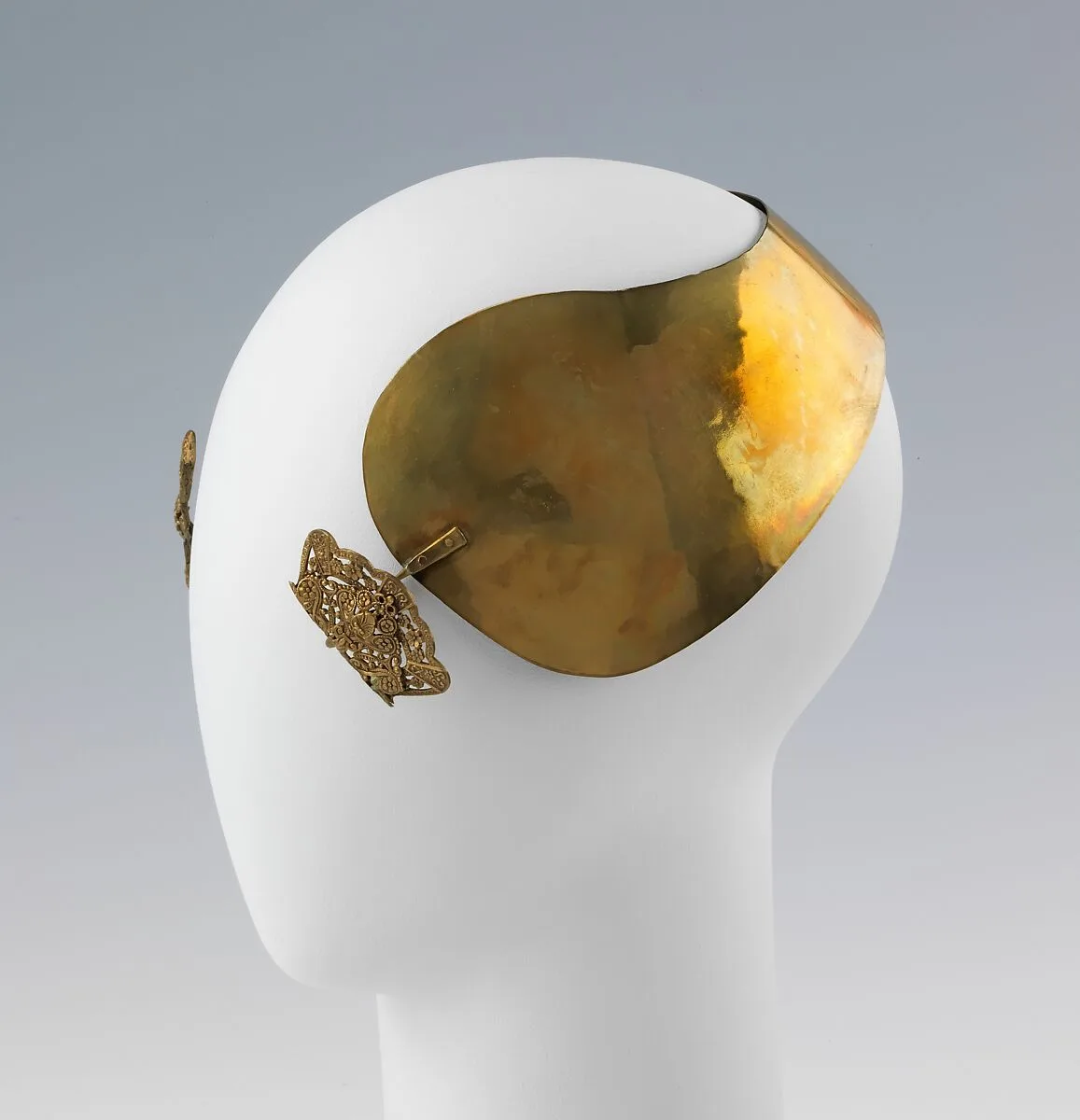 Headdress — Unknown