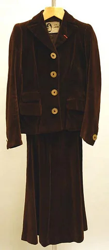 Suit