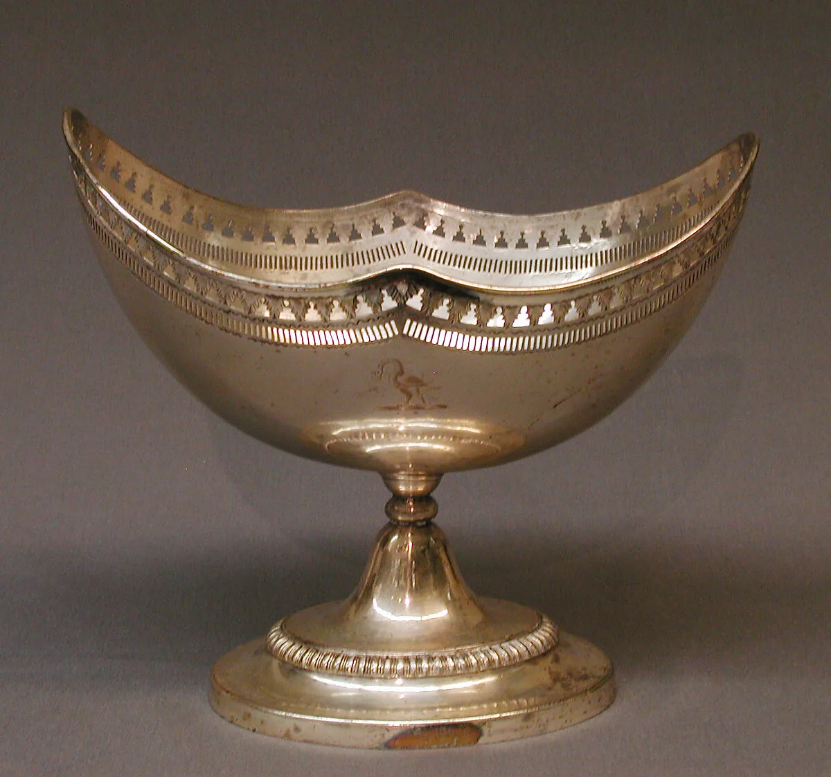 Fruit dish — Unknown