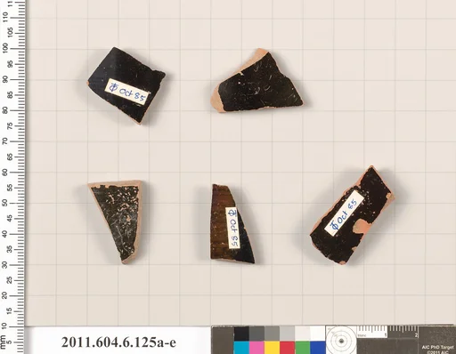 Terracotta fragments of closed shapes