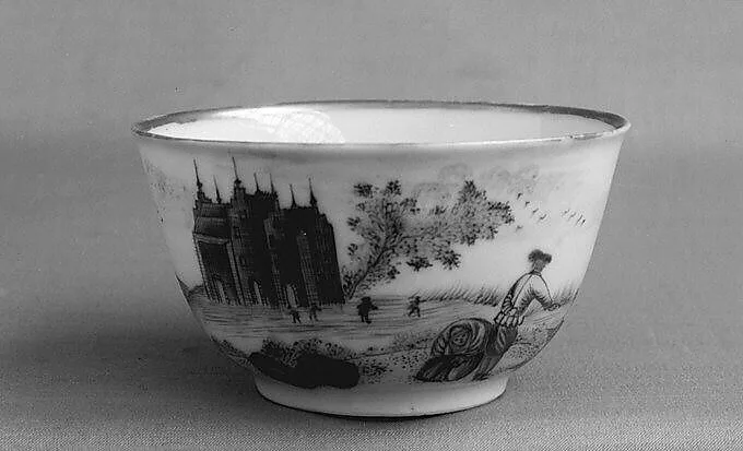 Teabowl and saucer — Unknown