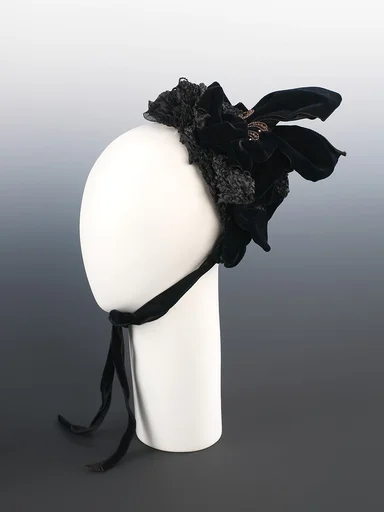 Evening bonnet