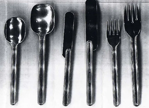 Dinner knife — Lella Vignelli|Massimo Vignelli