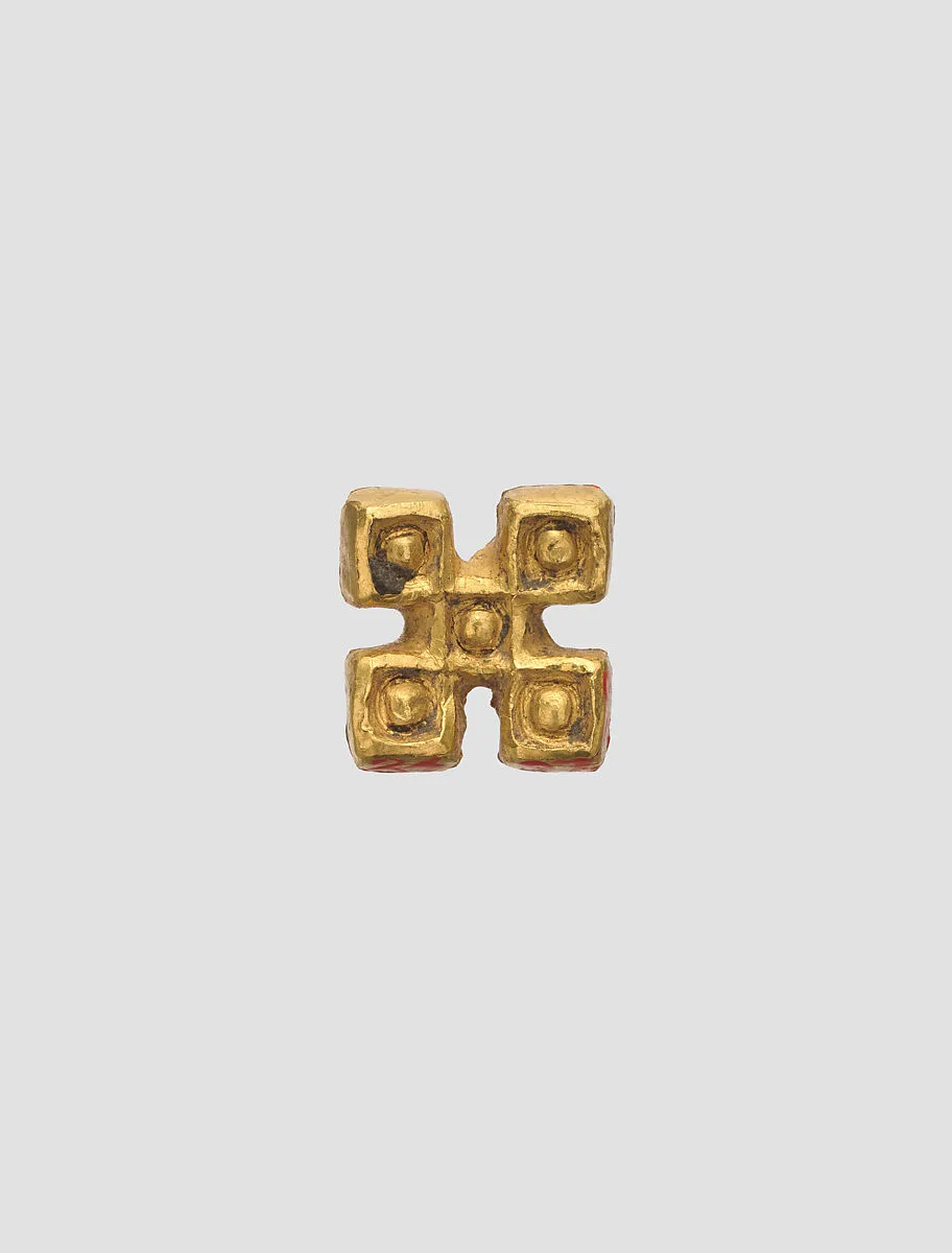 Dress ornament — Unknown