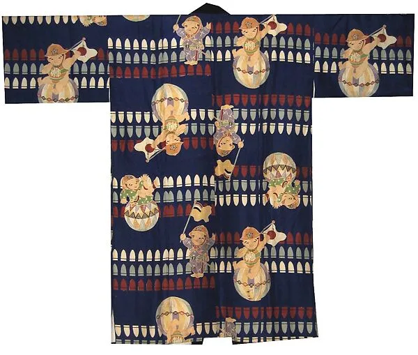 藍地手鞠模様子供用着物|Boy’s Kimono with Lucky Thread Balls (Temari) and Bullets — Unknown