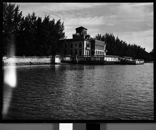 [Ca' d'Zan, Residence of John and Mable Ringling, Near Sarasota, Florida]