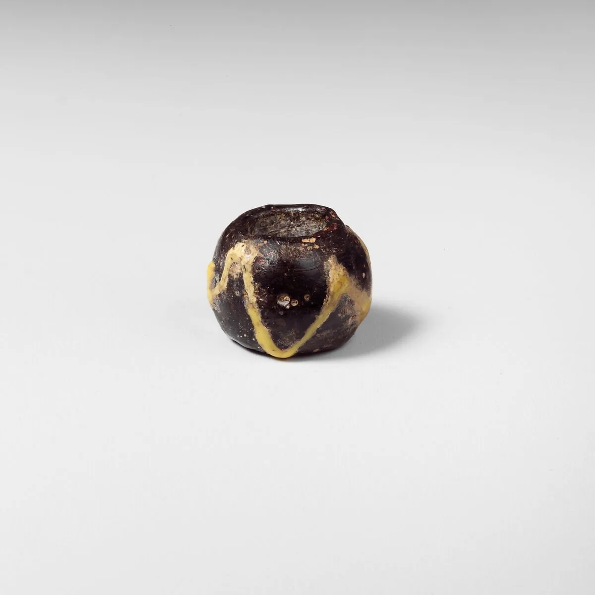 Glass bead — Unknown