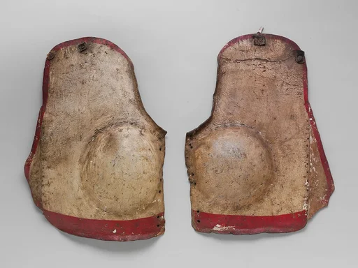 Peytral Plates