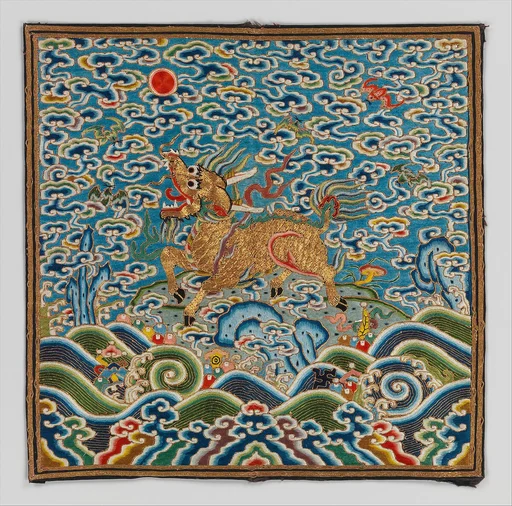 清晚期 一品武官麒麟補|Rank badge with qilin