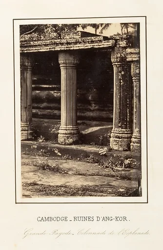 Grande Pagode - Colonnade de l'Esplanade