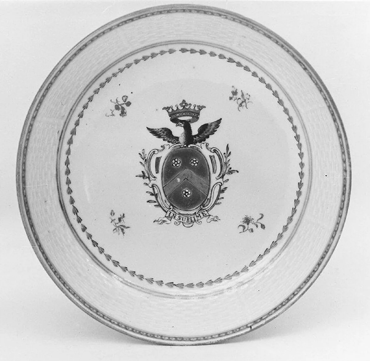 Saucer (part of a service) — Unknown