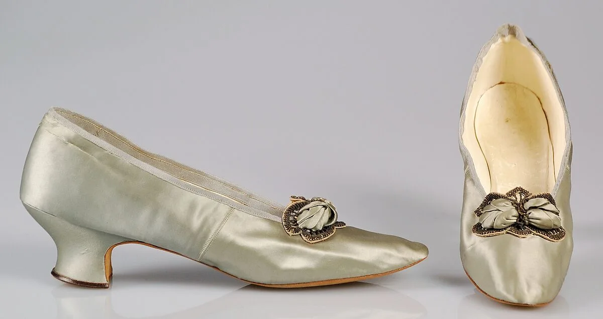 Evening slippers — Unknown