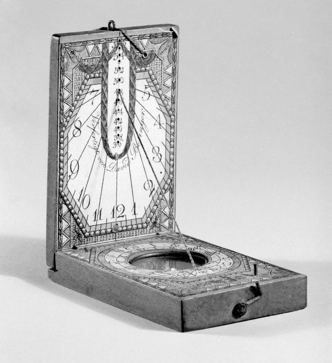 Portable diptych sundial — David Beringer