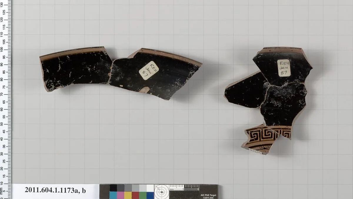 Terracotta rim fragments of a kylix (drinking cup) — Unknown