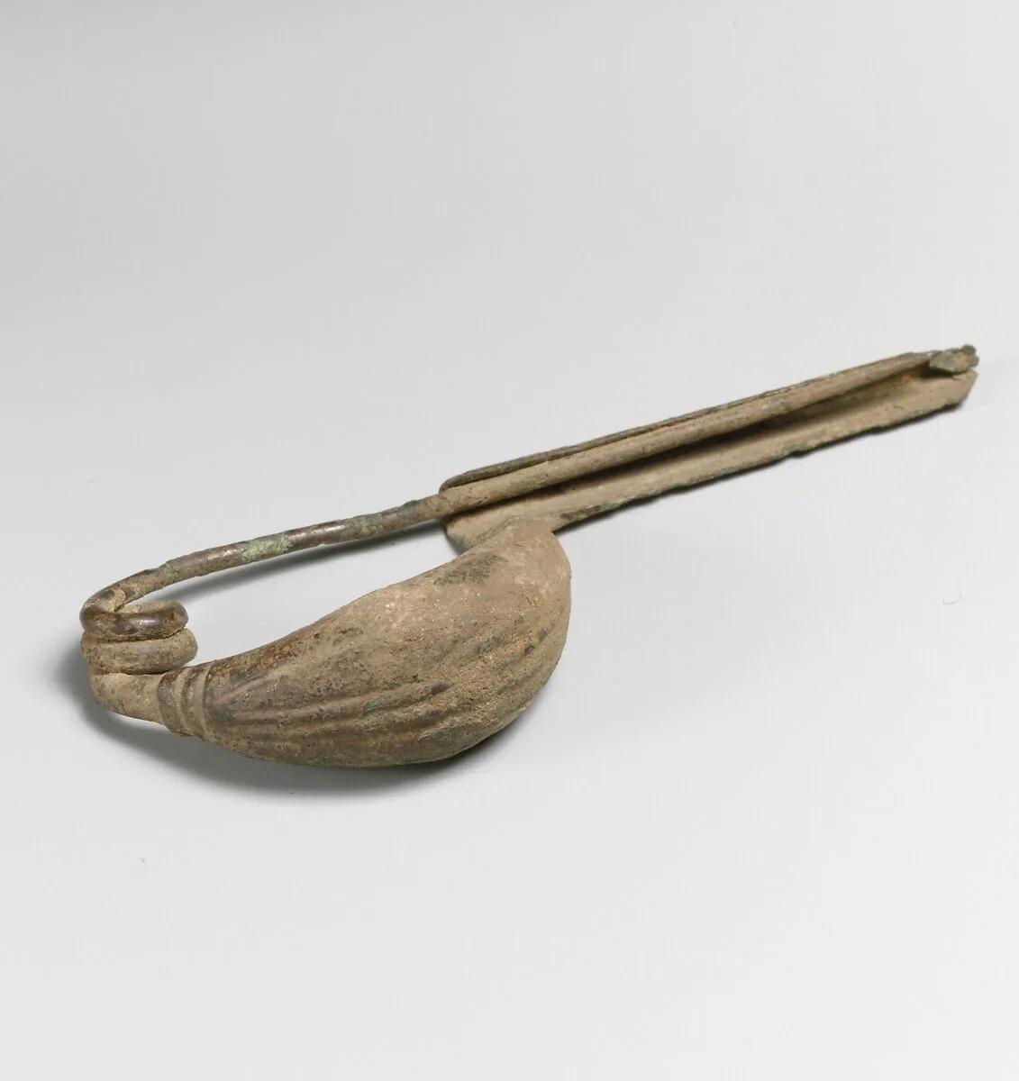 Fibula, boat-shaped type — Unknown