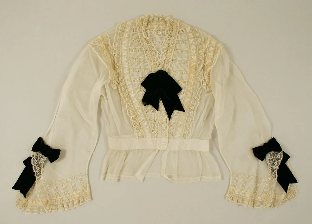 Blouse — Unknown