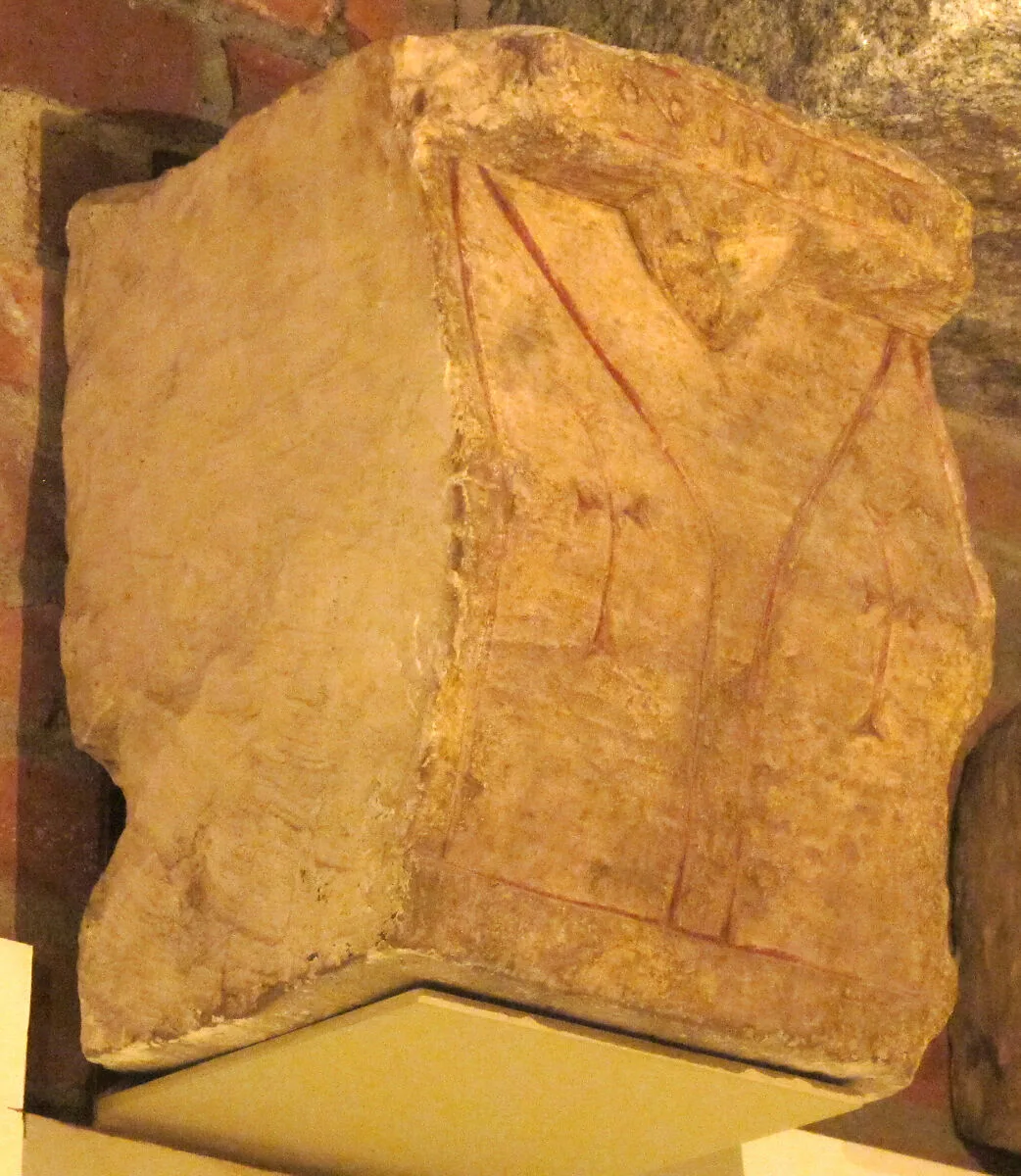 Console with Incised Lines and Crosses — Unknown