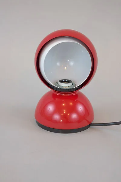 "Eclisse" Lamp — Vico Magistretti|Artemide S.p.A.