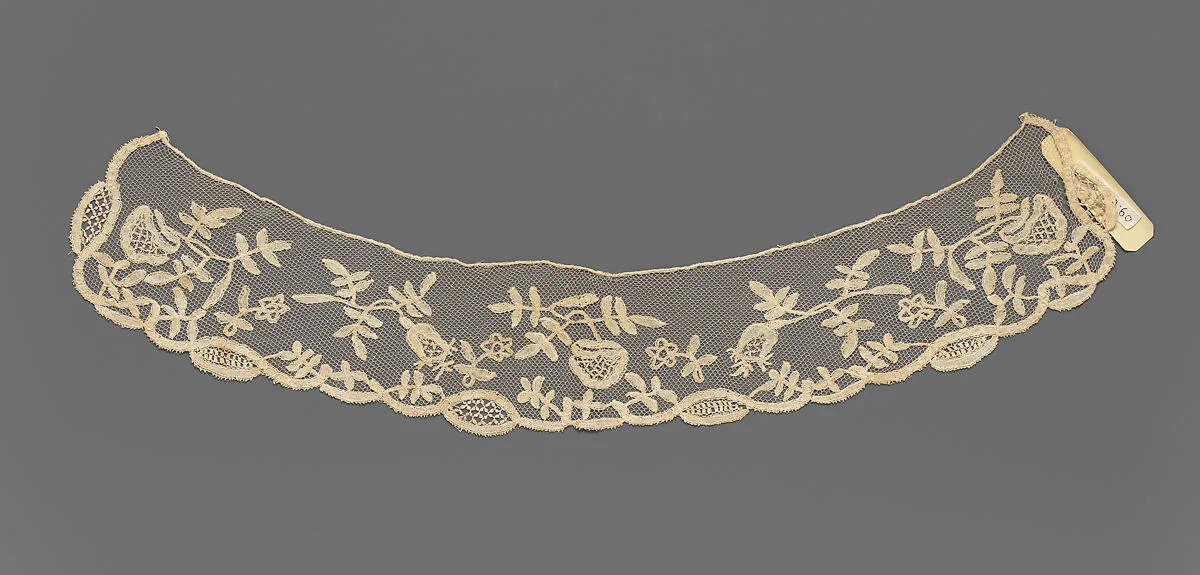 Collar — Unknown