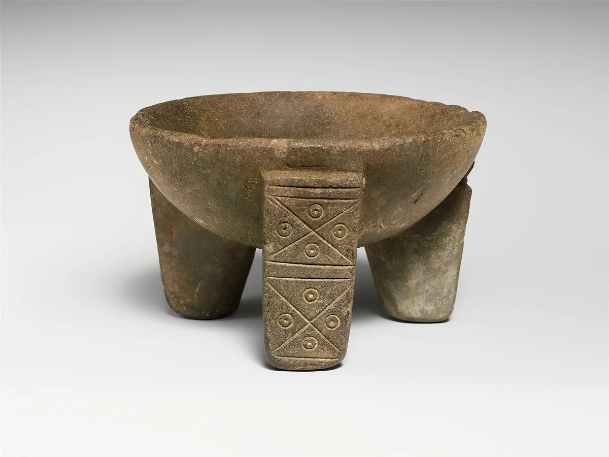 Chlorite tripod — Unknown