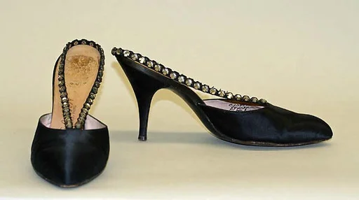 Evening shoes
