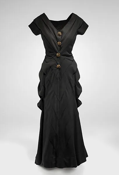 Evening dress — Elsa Schiaparelli