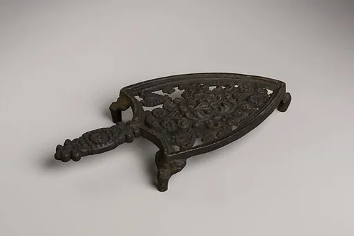 Trivet