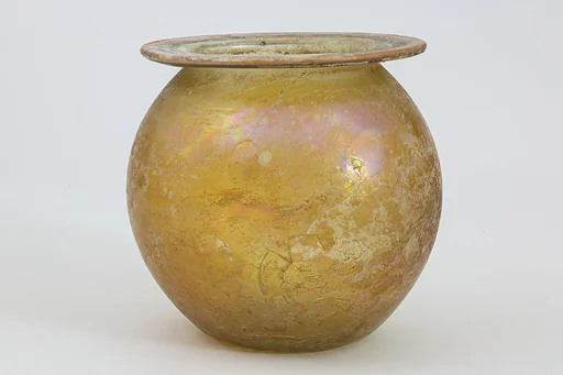 Glass cinerary urn (olla)