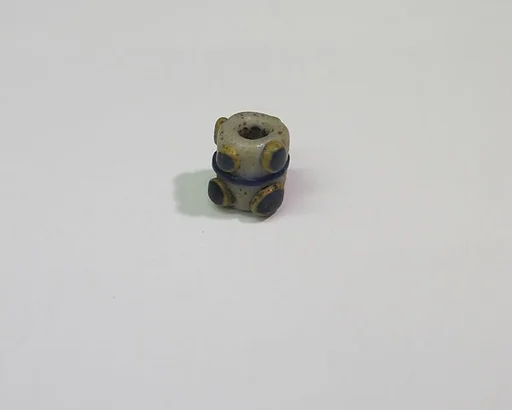 Composite eye bead