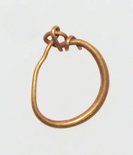 Gold loop earring