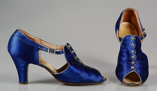 Evening shoes