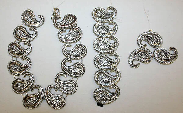 Jewelry set — Tess Sholom|James Galanos