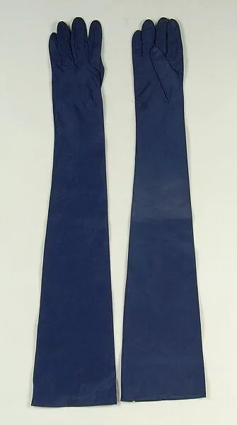 Evening gloves — EISA|Cristobal Balenciaga|House of Balenciaga