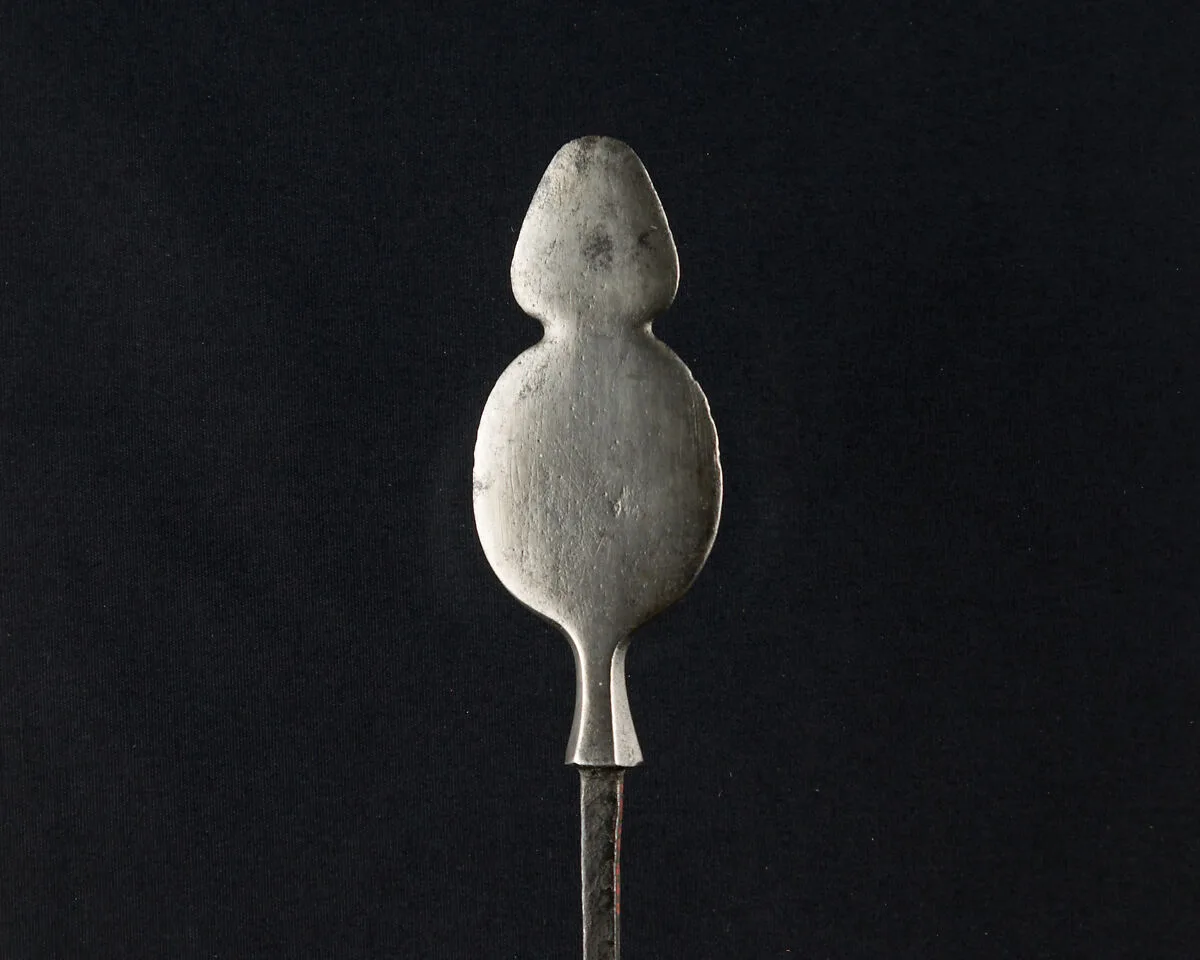 Arrowhead (<i>Yanone</i>) — Unknown