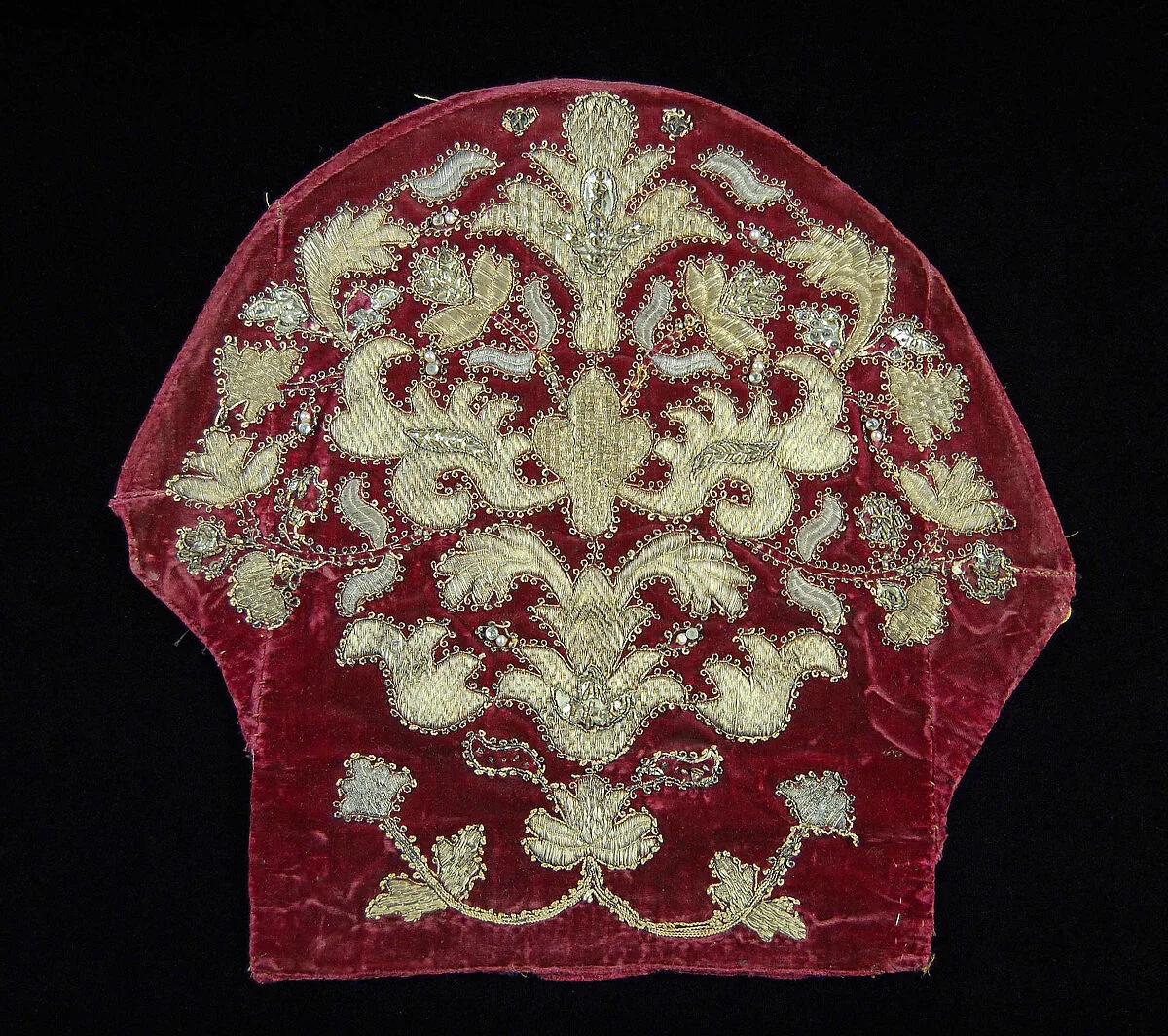 Headdress — Unknown