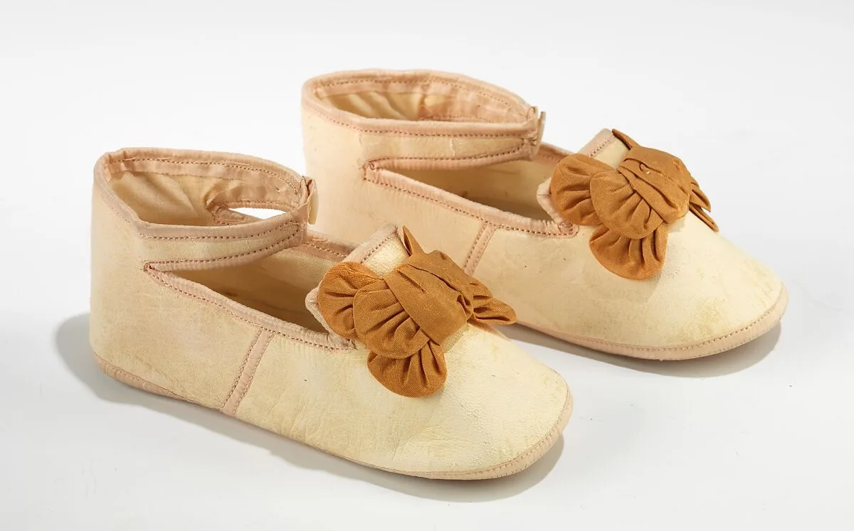 Shoes — Unknown