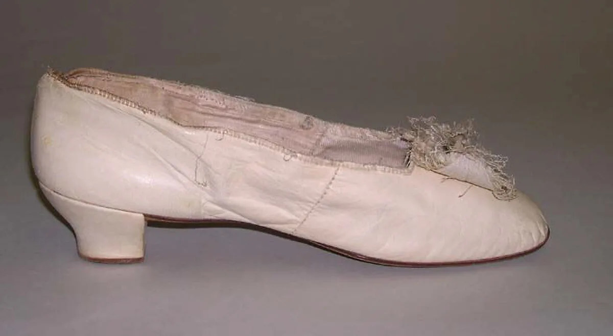 Slippers — Unknown