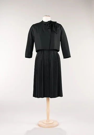 Cocktail ensemble