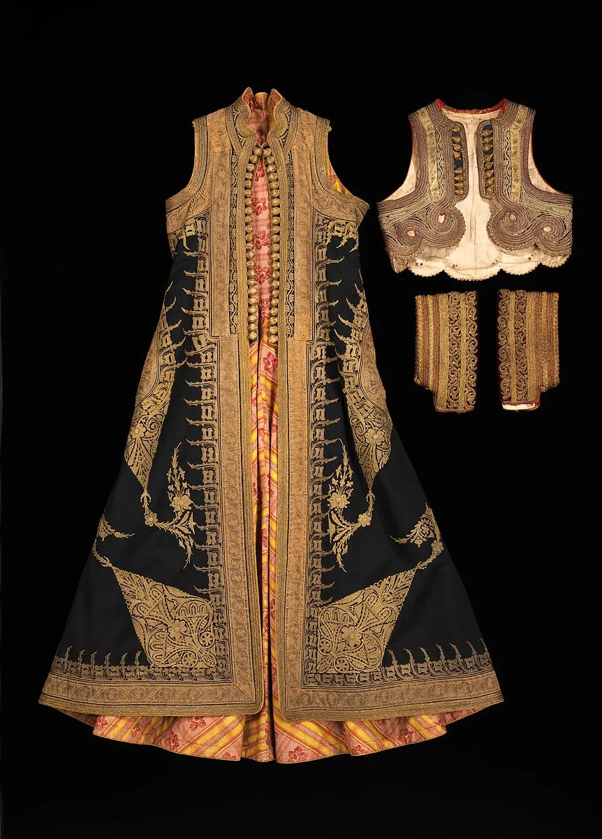 Wedding ensemble — Unknown