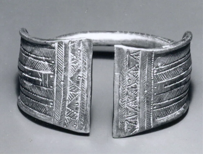 Bracelet — Unknown