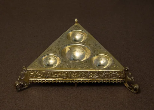 Saltcellar