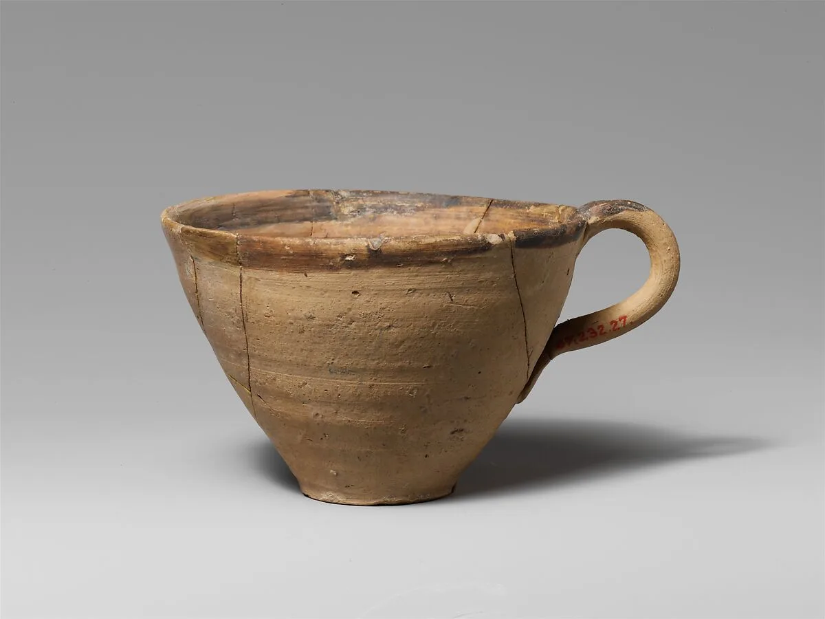 Terracotta one-handled cup — Unknown