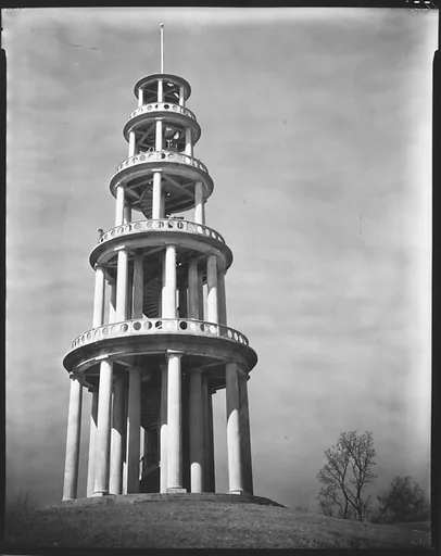 [Observation Tower, Erected as Battlefield Monument, Vicksburg, Mississippi]