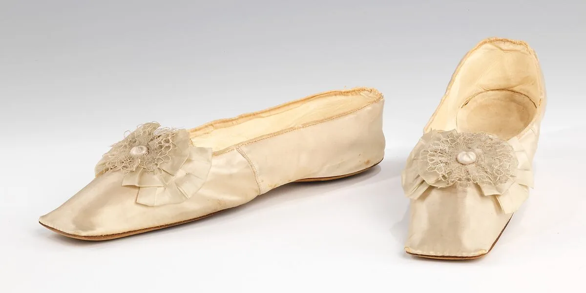 Wedding slippers — Unknown