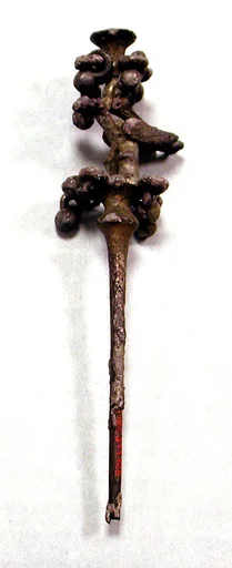 Silver Pin