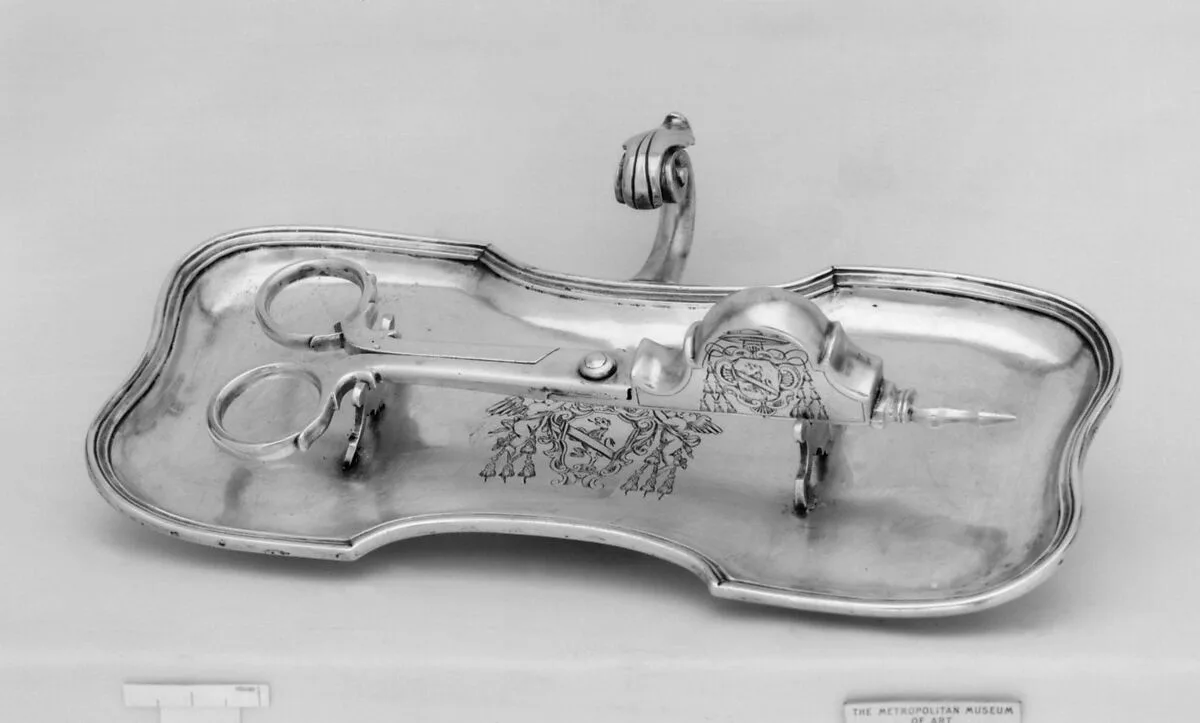 Snuffers and tray — Ludovico Barchi